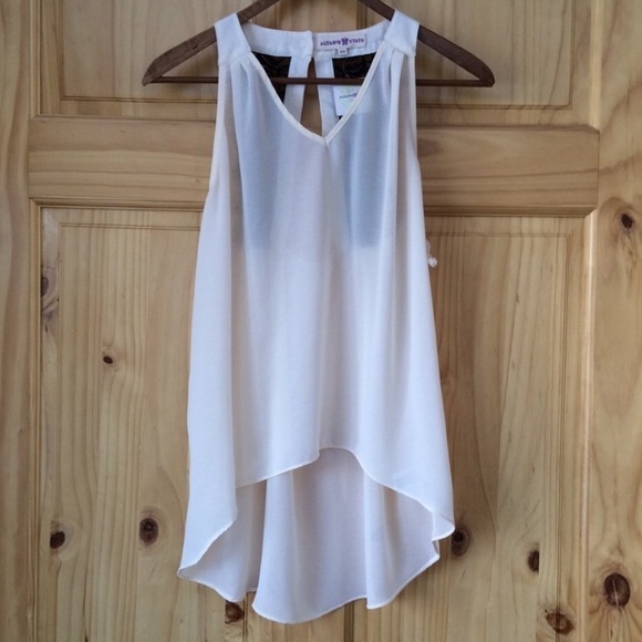 Altar’d State Sheer Hi-lo open cut-out Lace Back Blouse XS - Picture 3 of 8